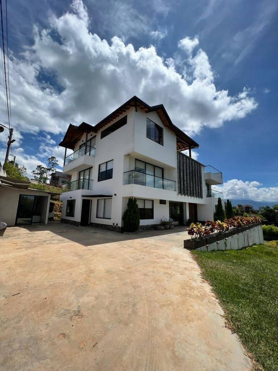 Foto Casa en Venta en Ruitoque alto, Floridablanca, Santander - $ 1.150.000.000 - CAV206594 - BienesOnLine