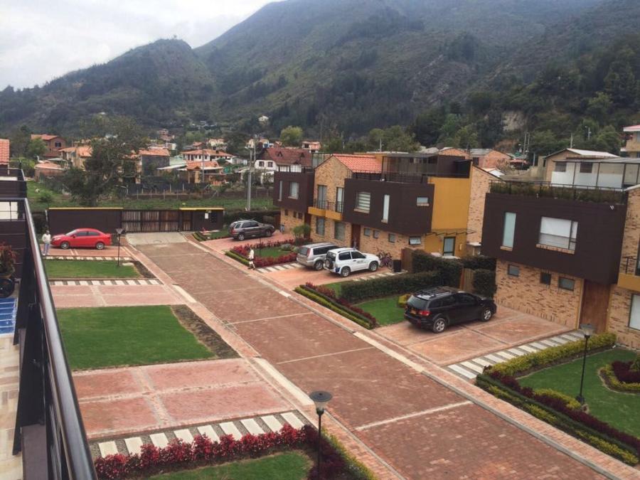 Foto Casa en Venta en POLO NORTE, VEREDA LA MOYA, Cundinamarca - $ 900.000.000 - CAV186925 - BienesOnLine