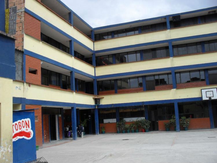 VENTA COLEGIO BODEGA BARRIO BOSA SANTA LUCIA