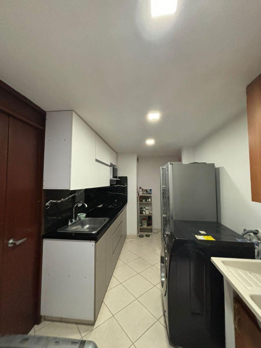 Foto Apartamento en Venta en El Poblado, Medell, Antioquia - $ 690.000.000 - APV209165 - BienesOnLine