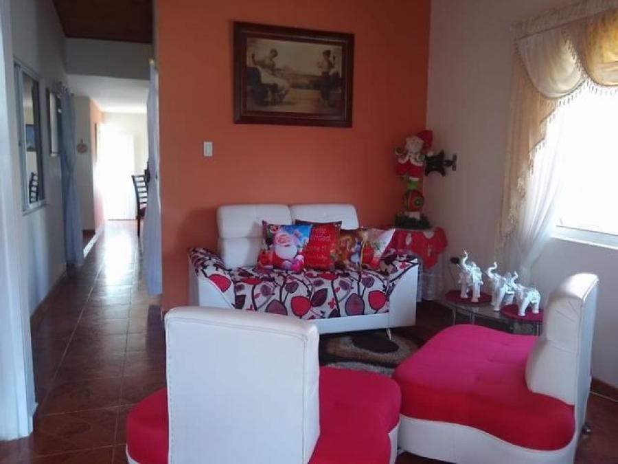 Venta de casa bifamiliar en Santa Rita, Tuluá