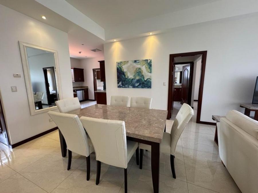 Foto Apartamento en Alquiler en San Rafael, Escazú, San José - U$D 1.900 - APA119206 - BienesOnLine