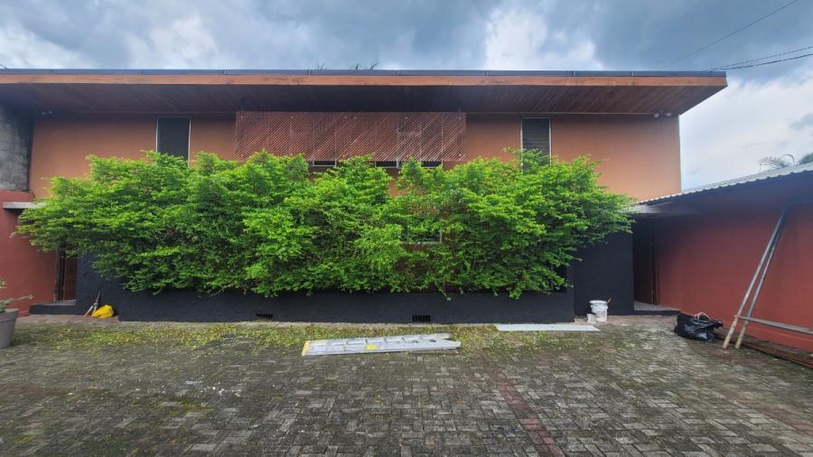 Foto Apartamento En Alquiler Con Piscina – Barrio Fátima, Atenas