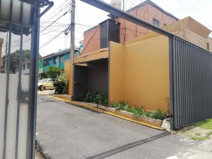 Home in Metric Way