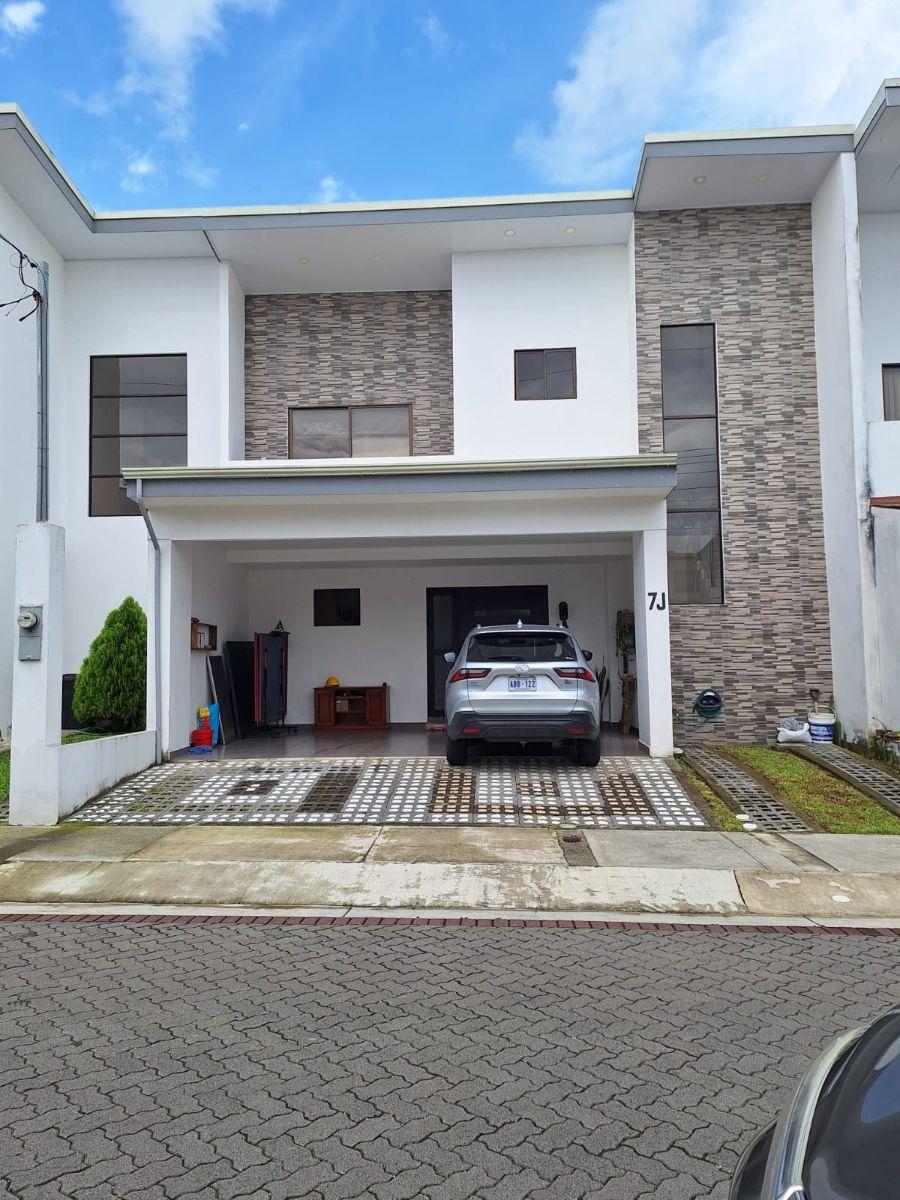 Home in Metric Way