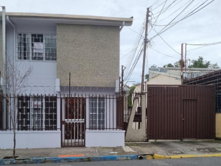 Home in Metric Way