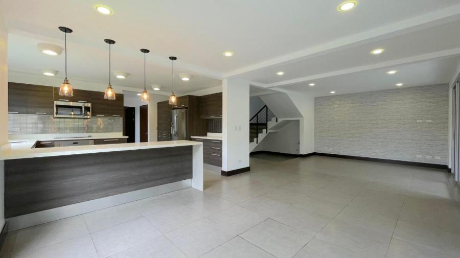 Foto Casa en Alquiler en Escazú, San José - U$D 3.950 - CAA120751 - BienesOnLine