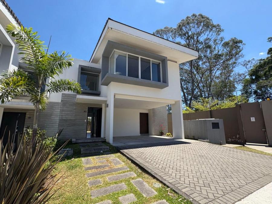 Home in Metric Way