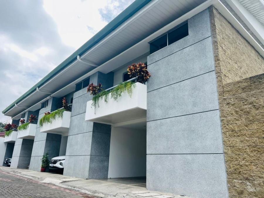 Foto Casa en Venta en Escazú, San José - U$D 230.000 - CAV116642 - BienesOnLine