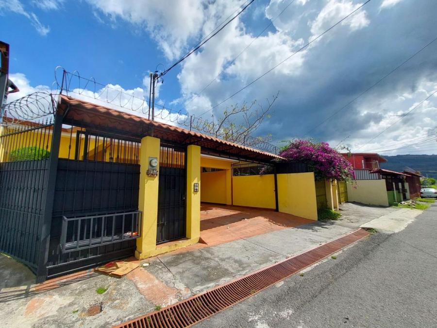 Foto Casa en Venta en Escazú, San José - U$D 250.000 - CAV119178 - BienesOnLine