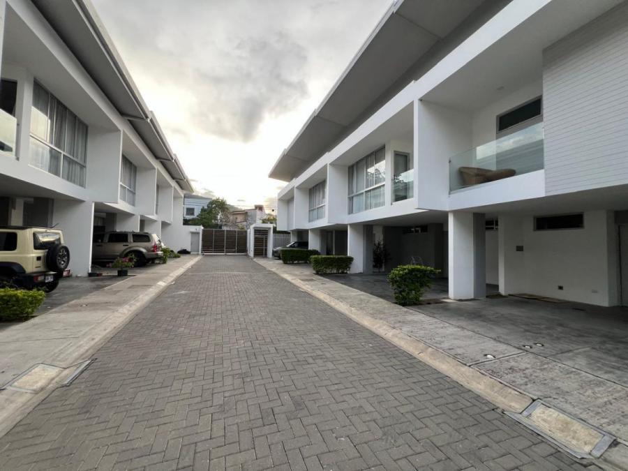 Foto Casa en Venta en Escazú, San José - &cent; 120.000.000 - CAV125044 - BienesOnLine