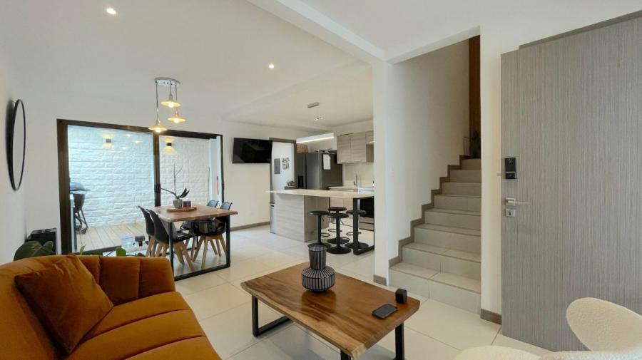 Home in Metric Way