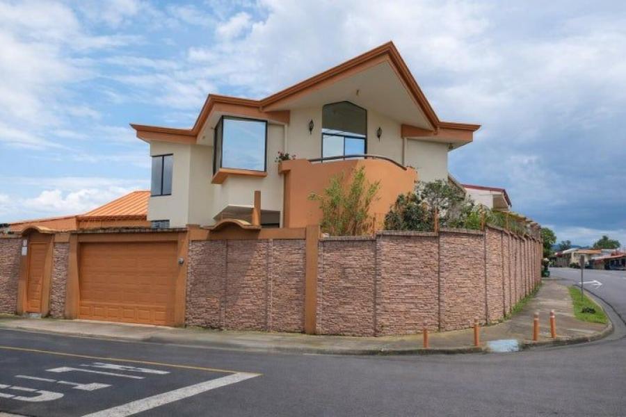 Home in Metric Way