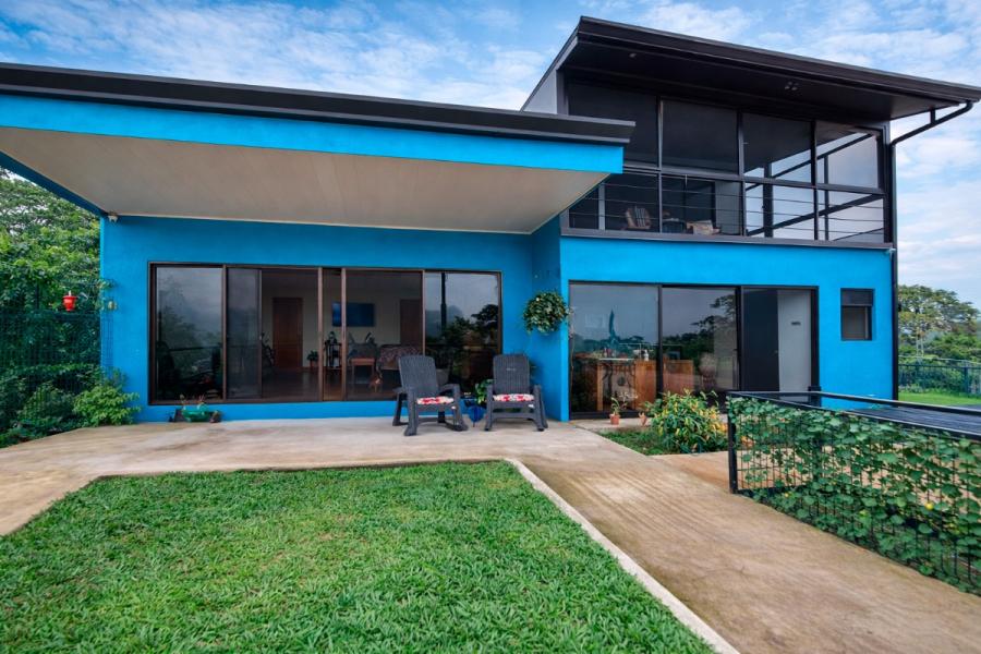 Foto Casa En Venta En Atenas Con Vista Al Océano Pacífico