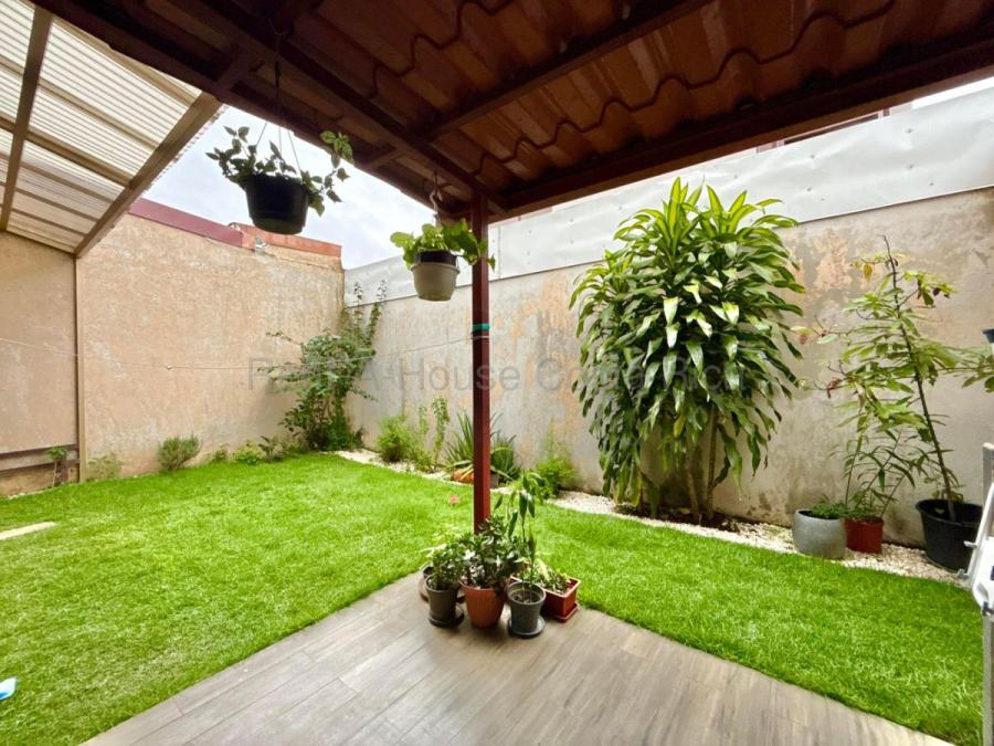 Home in Metric Way