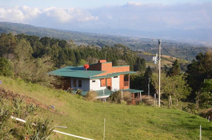 Foto Casa en Venta en San Pedro, Pos, Alajuela - U$D 235.000 - CAV18043 - BienesOnLine