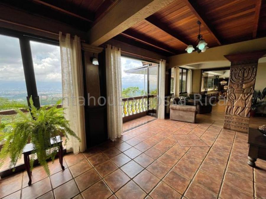 Foto Casa en Venta en San Isidro, Alajuela - U$D 420.000 - CAV59755 - BienesOnLine