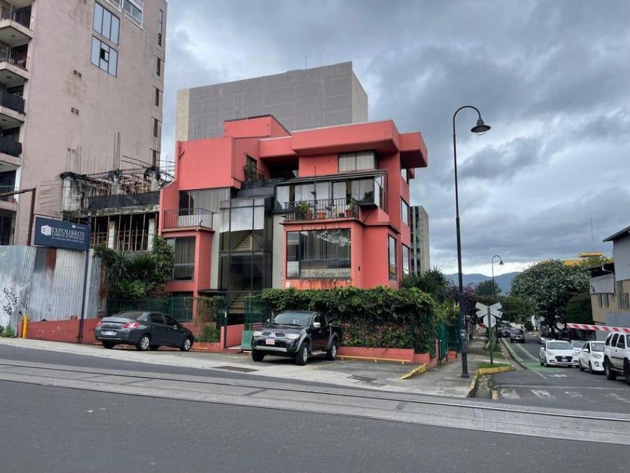 Foto Local comercial ubicado en el corazón de la capital Costarricense