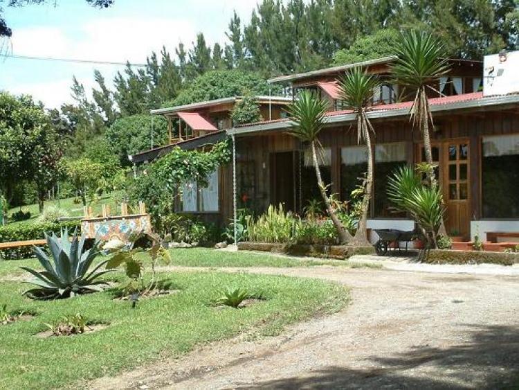 Foto Hotel en Venta en Monteverde, Puntarenas - U$D 800.000 - HOV1797 - BienesOnLine