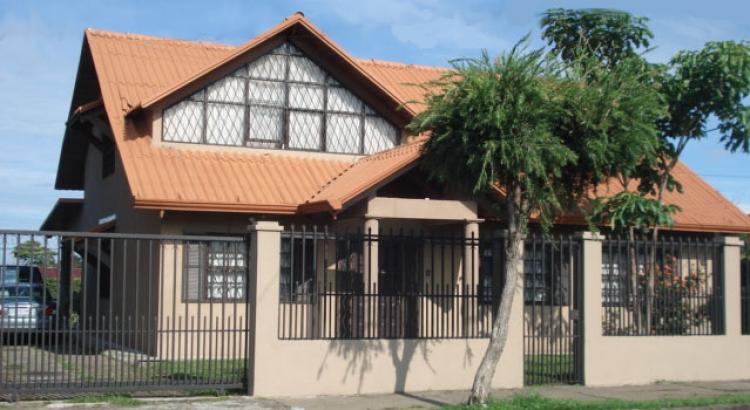Foto Casa en Venta en Urbanizacin Zayqui, Beln, Heredia - U$D 300.000 - CAV1888 - BienesOnLine