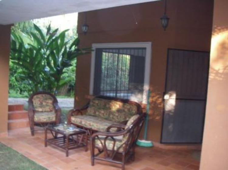 Foto Casa en Alquiler Vacacional en Parrita, Puntarenas - U$D 480 - CAC1236 - BienesOnLine