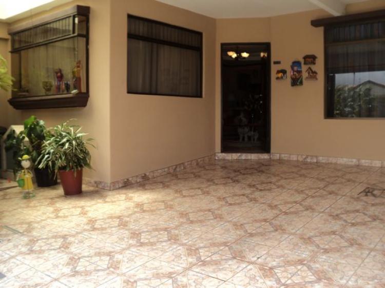 Foto Casa en Venta en El Tejar, Cartago - U$D 166.000 - CAV1558 - BienesOnLine