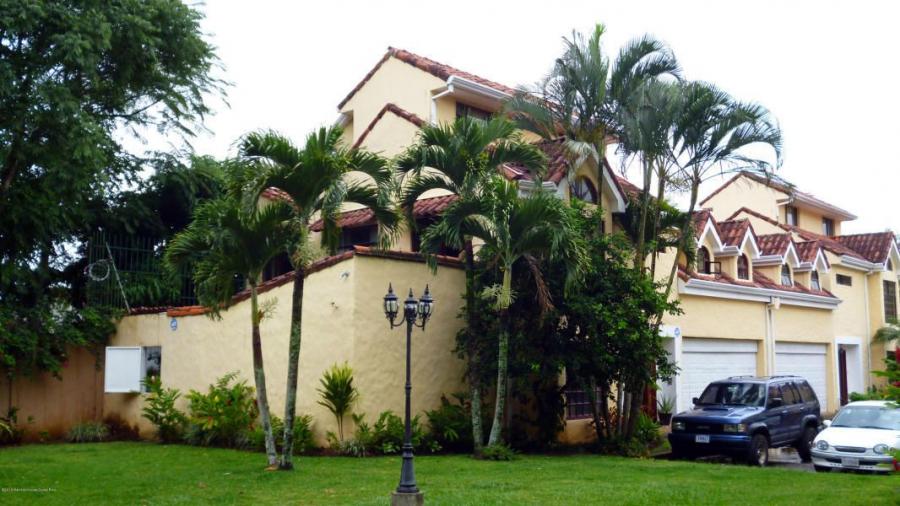 Foto Casa en Venta en San Rafael, Escaz, San Jos - U$D 235.000 - CAV20657 - BienesOnLine