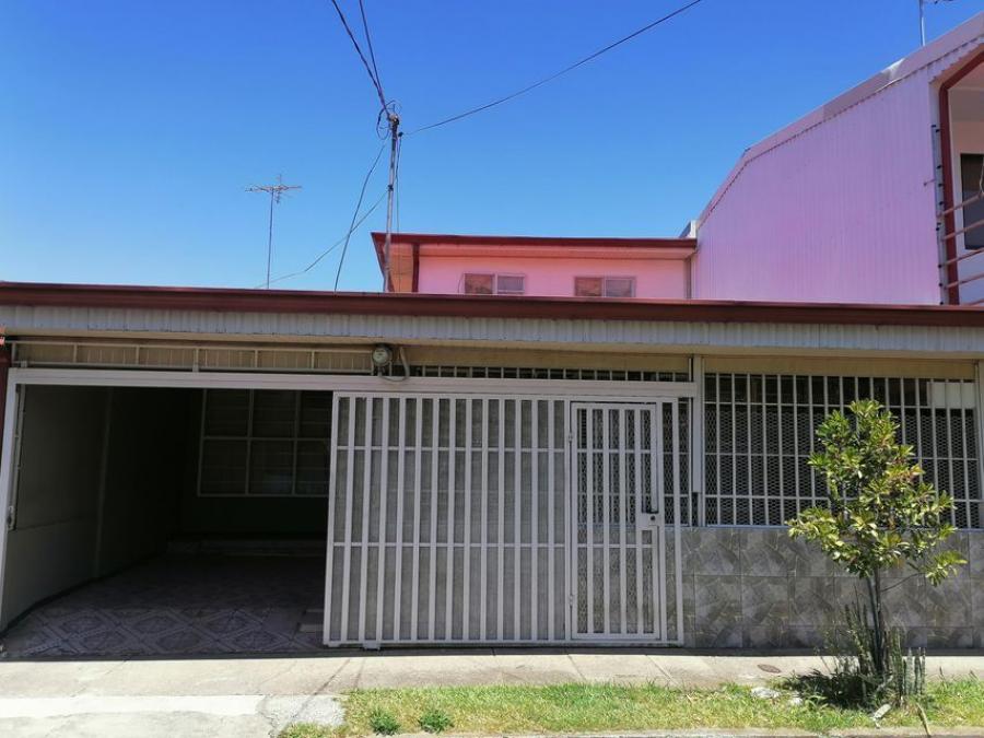 Foto Casa en Venta en Peregrina, Uruca, San Jos - ¢ 59.000.000 - CAV57559 - BienesOnLine