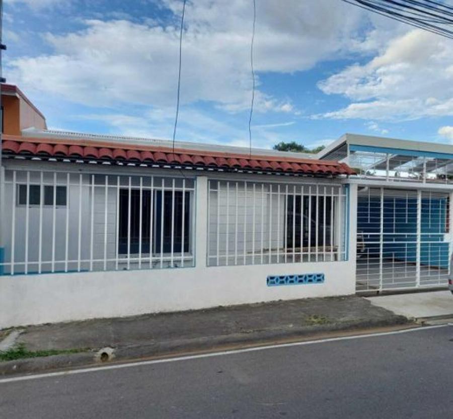 Foto Casa en Alquiler en Escaz, San Jos - U$D 1.300 - CAA62092 - BienesOnLine