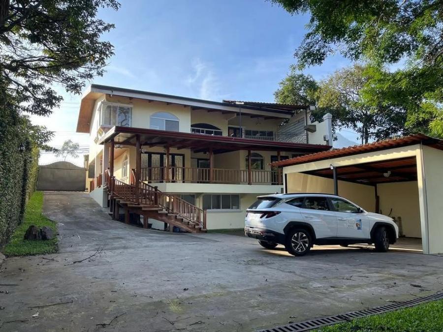 Foto Casa en Alquiler en Escazú, San José - U$D 2.900 - CAA119558 - BienesOnLine