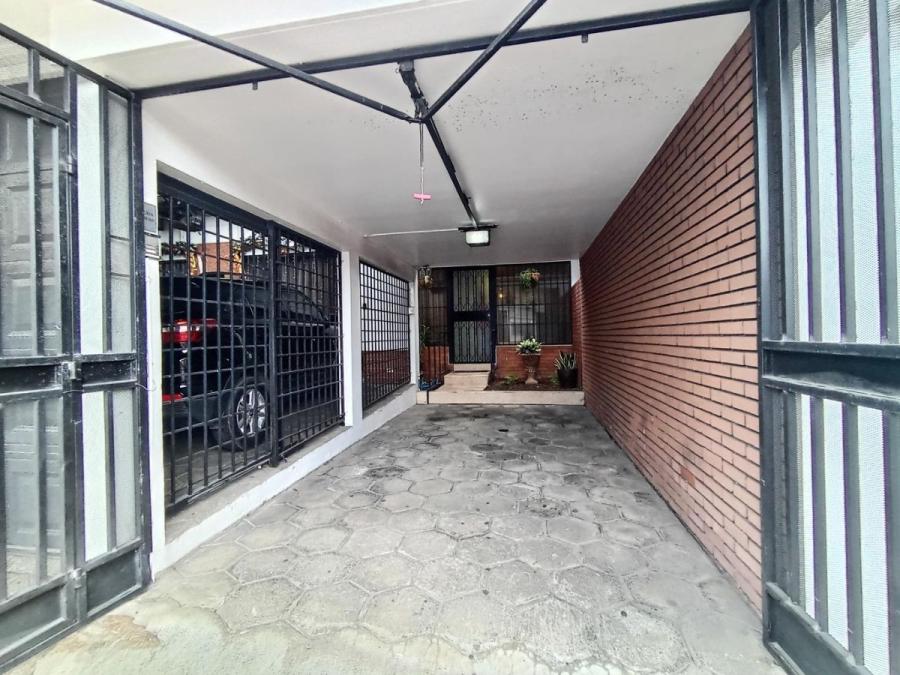 Home in Metric Way