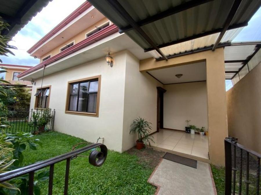 Foto Casa en Venta en Beln, Beln, Heredia - ¢ 750.000 - CAV43996 - BienesOnLine