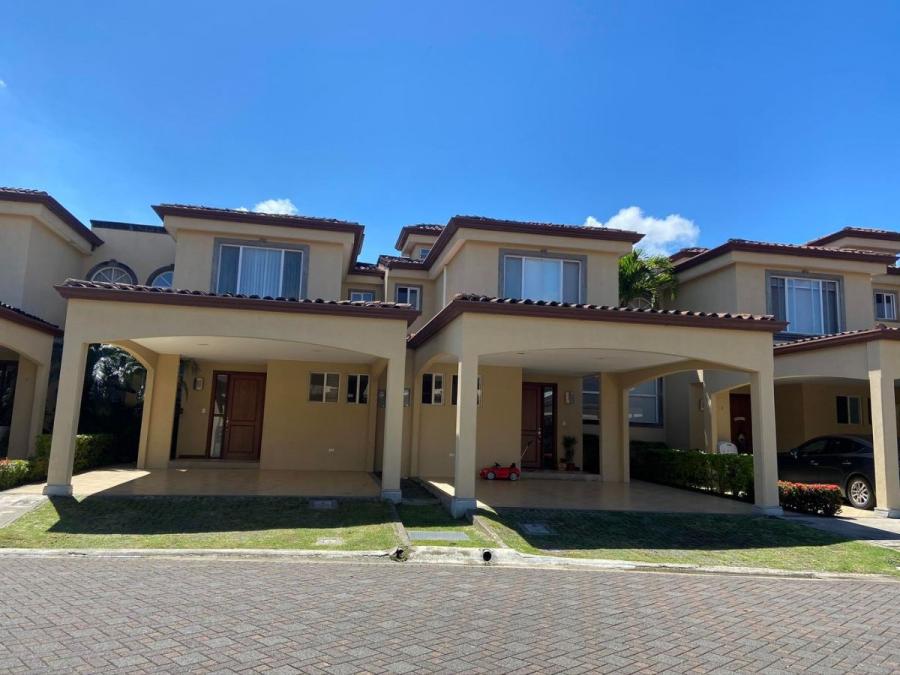 Foto Casa en Alquiler en Escaz, San Jos - U$D 1.350 - CAA43527 - BienesOnLine