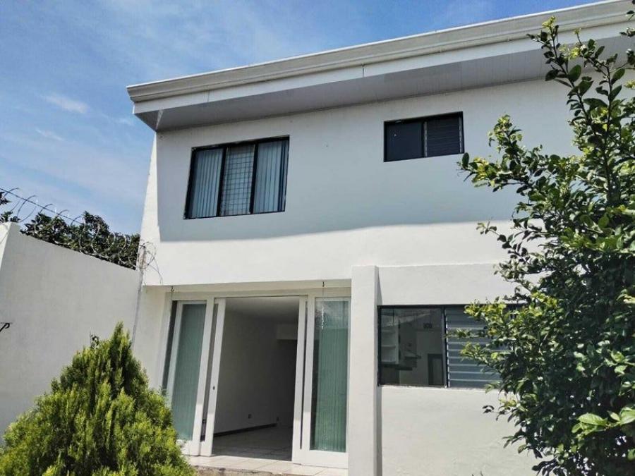 Foto Casa en Alquiler en Uruca, San Jos - U$D 900 - CAA85187 - BienesOnLine