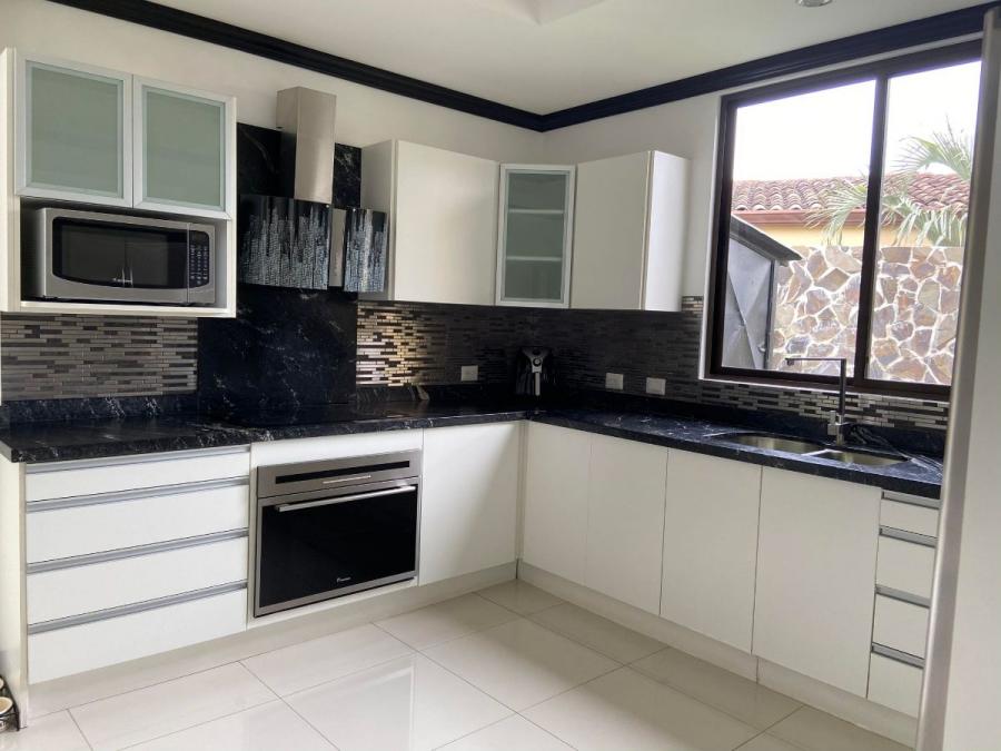 Foto Casa en Alquiler en San Rafael, Escaz, San Jos - U$D 3.000 - CAA40643 - BienesOnLine