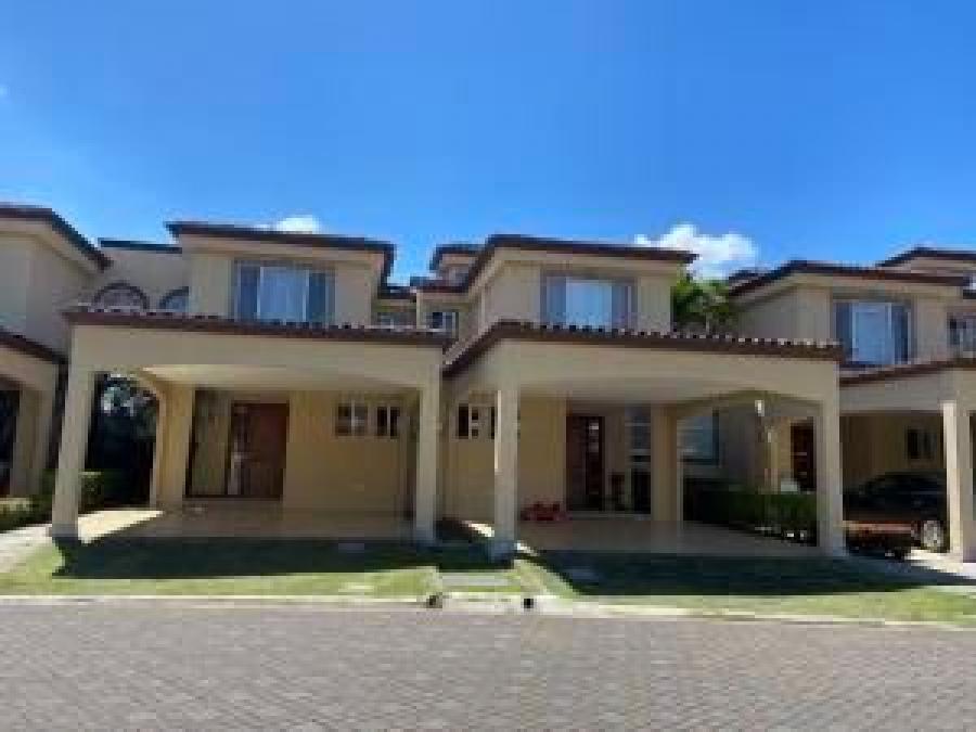 Foto Casa en Alquiler en Guachipeln, Escaz, San Jos - U$D 1.350 - CAA40728 - BienesOnLine