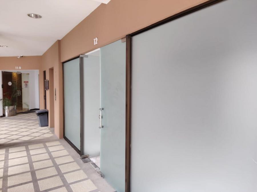 Foto Local en Alquiler en GUACHIPELIN, Goicoechea, San José - U$D 1.716 - LOA128101 - BienesOnLine