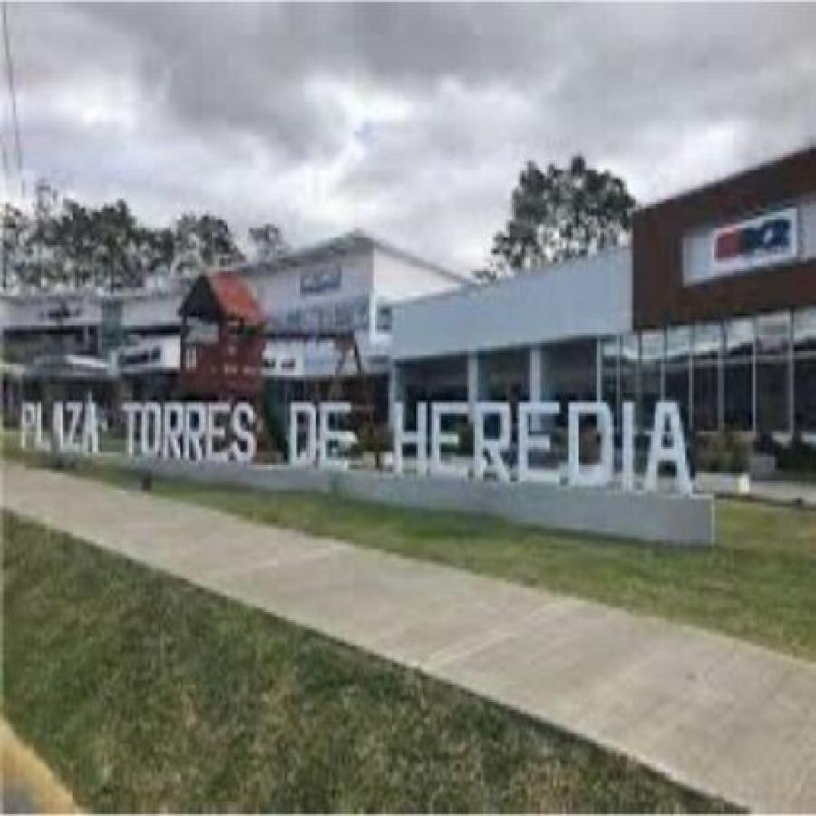 Foto Oficina en Alquiler en Ulloa, Heredia - U$D 1.350 - OFA88901 - BienesOnLine