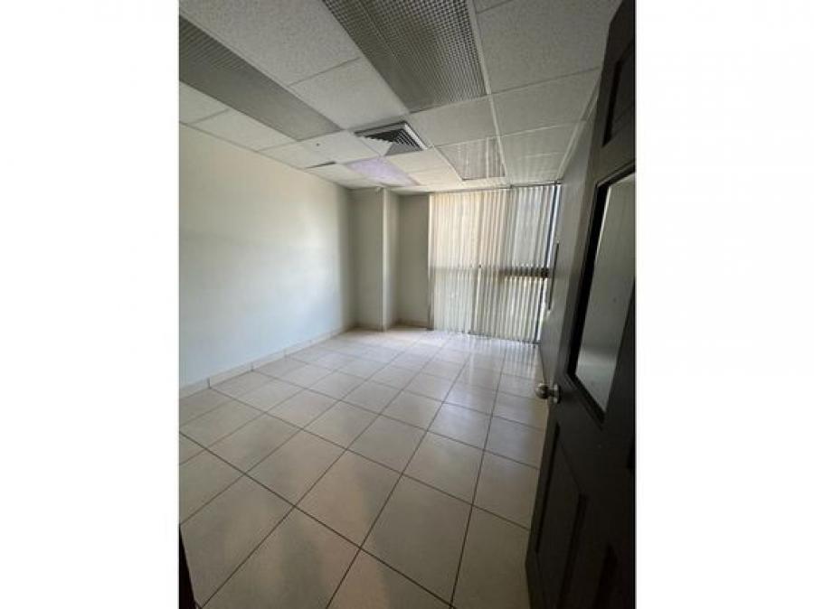 Foto Oficina en Alquiler en Escaz, San Jos - U$D 4.832 - OFA77212 - BienesOnLine