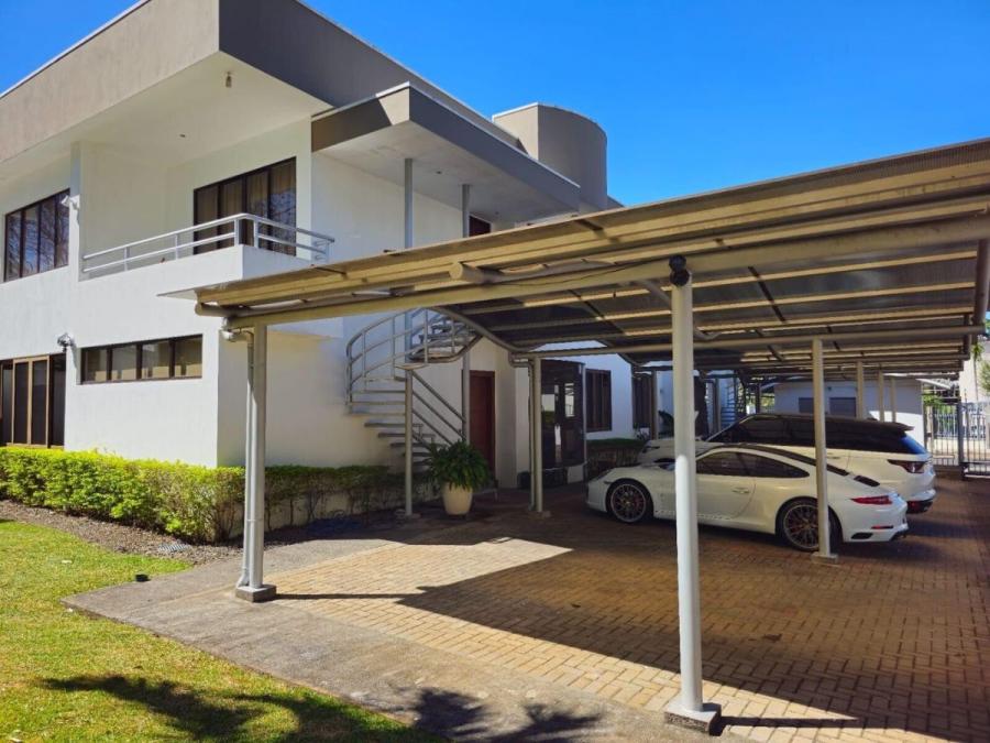 Foto Apartamento en Alquiler en San Rafael, Alajuela - U$D 1.600 - APA115345 - BienesOnLine