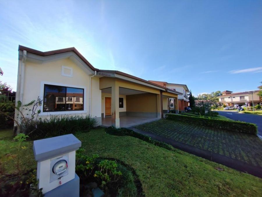 Foto Casa en Alquiler en La Unin, Cartago - U$D 1.500 - CAA87936 - BienesOnLine