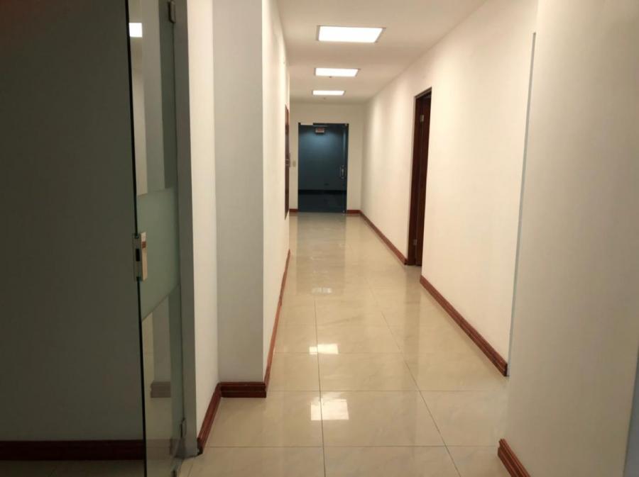 Foto Oficina en Alquiler en Guachipelin, Escaz, San Jos - U$D 1.800 - OFA43690 - BienesOnLine