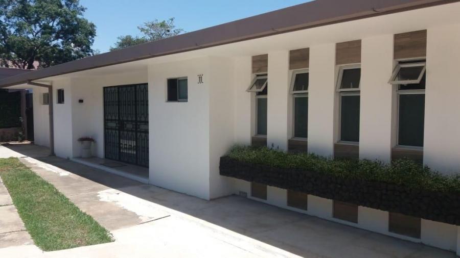 Foto Casa en Alquiler en Escaz, San Jos - U$D 450 - CAA36810 - BienesOnLine