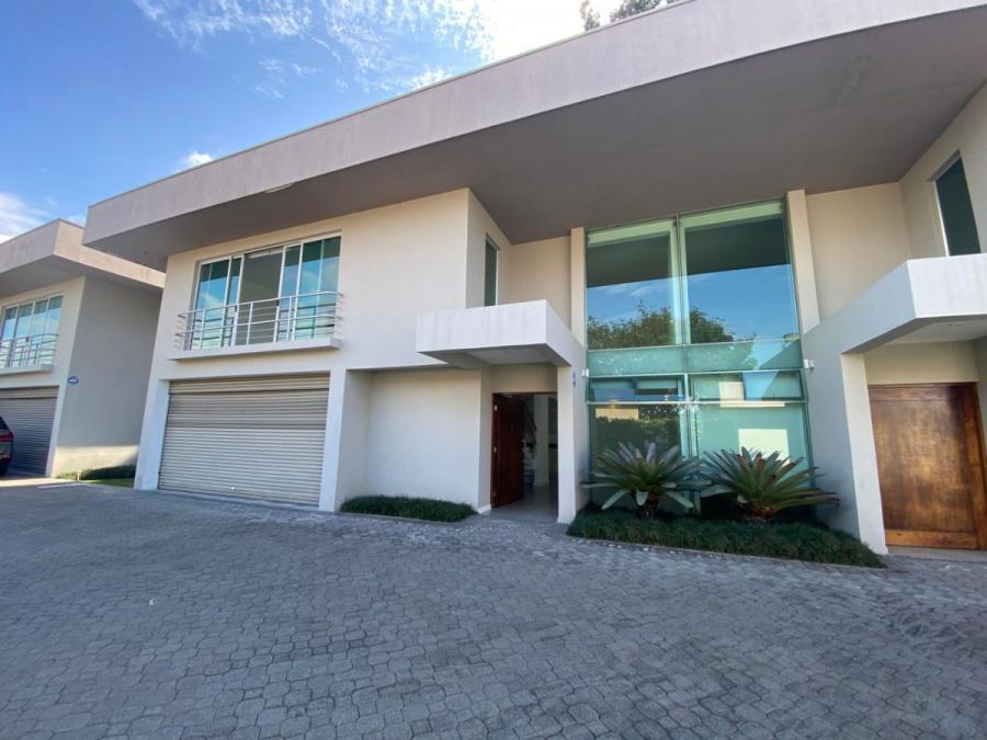 Home in Metric Way