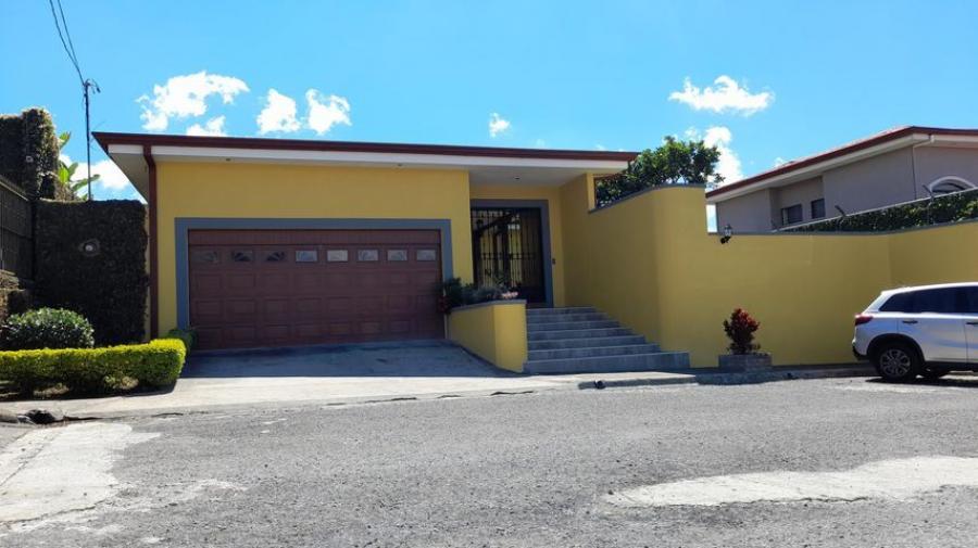 Foto Casa en Venta en Vasquez de Coronado, San Jos - U$D 440.000 - CAV67251 - BienesOnLine