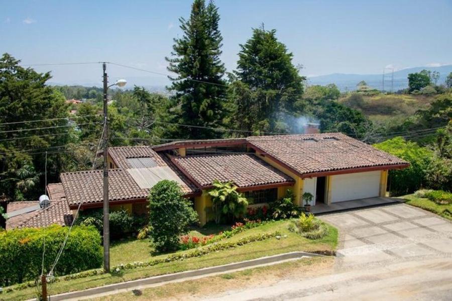 Foto Casa en Venta en San Rafael, San Jos - U$D 490.000 - CAV56493 - BienesOnLine