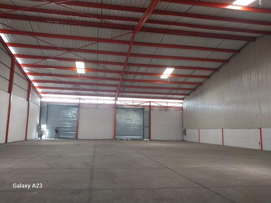 Foto BODEGA EN ALAJUELA EN ALQUILER