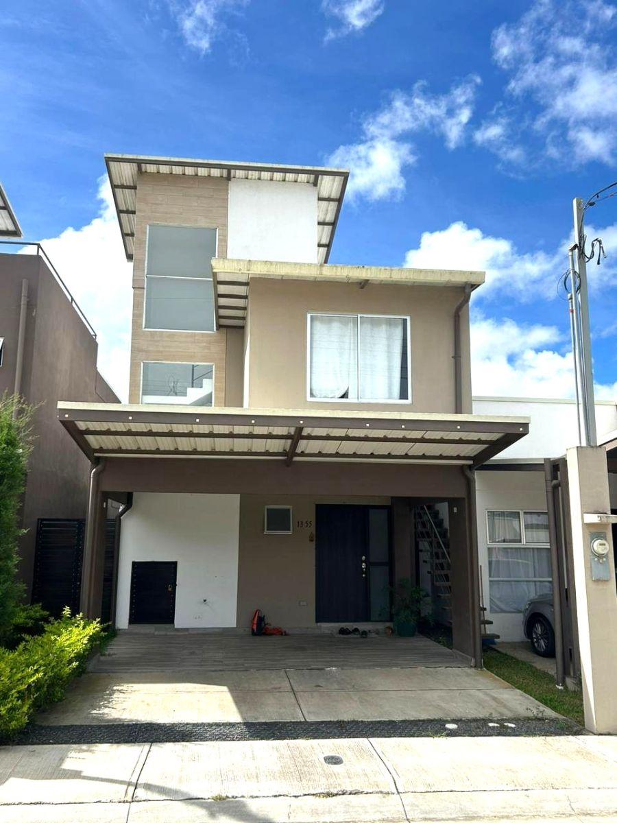 Home in Metric Way