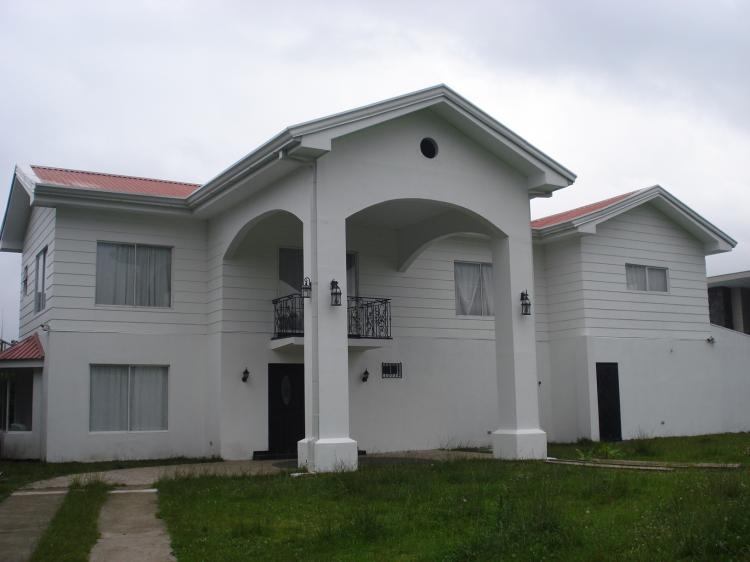 Foto Casa en Venta en Santa Elena, San Isidro, Heredia - U$D 380.000 - CAV936 - BienesOnLine