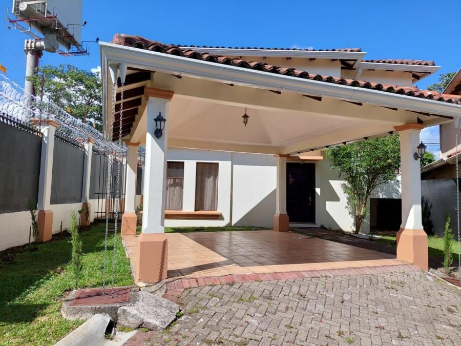 Foto Casa en Alquiler en Guachipelin, Escazu, San Jos - U$D 1.800 - CAA77507 - BienesOnLine